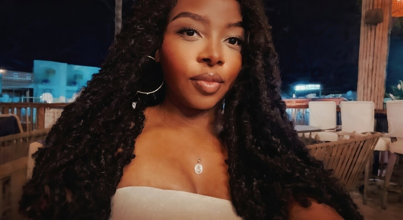 Lazarette candid moment backstage